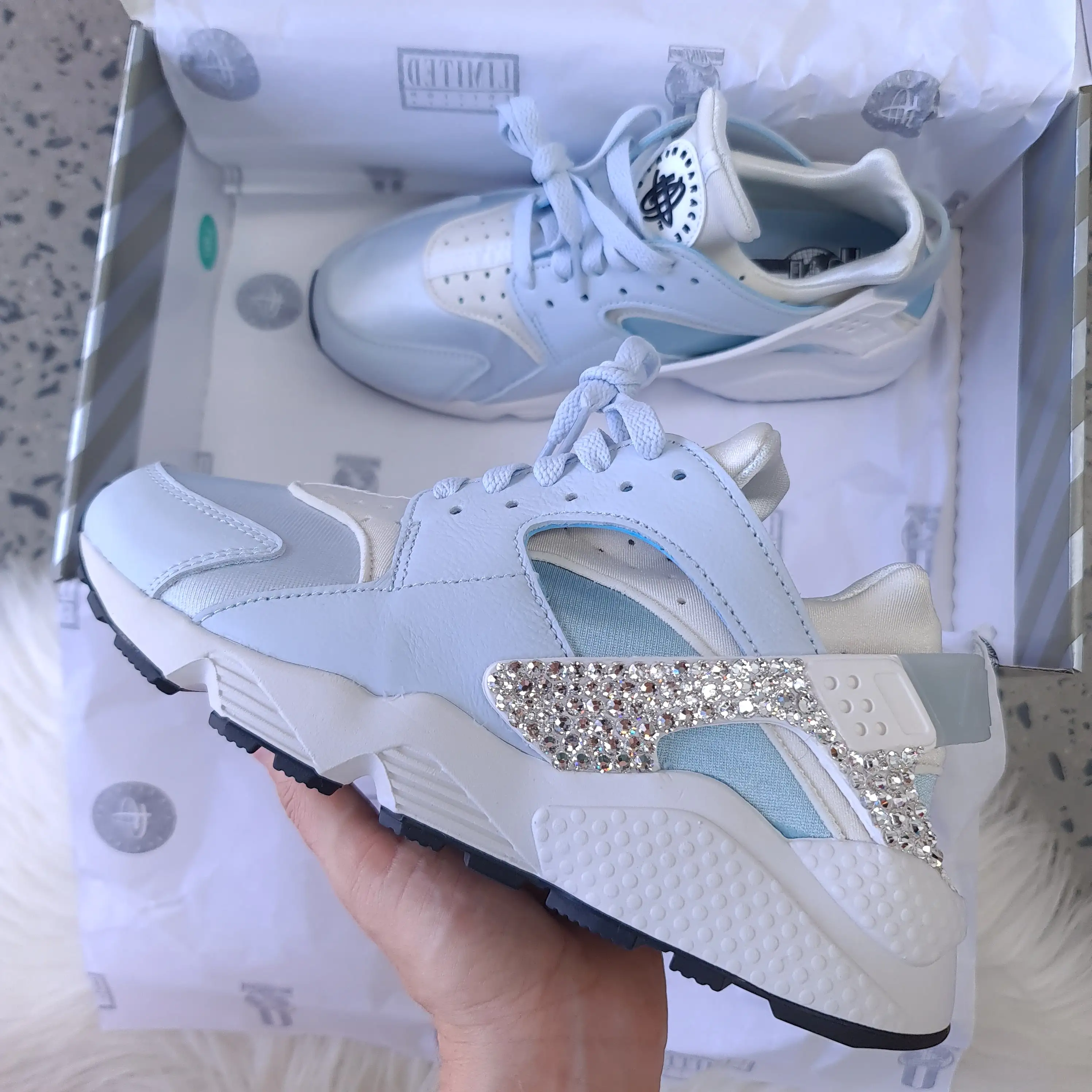 Air Huarache Women (Baby Blue)