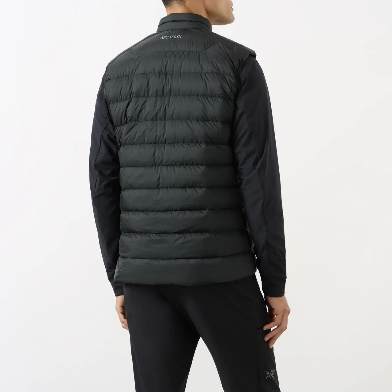 ARCTERYX Cerium Zip-Through Logo Gilet - Black