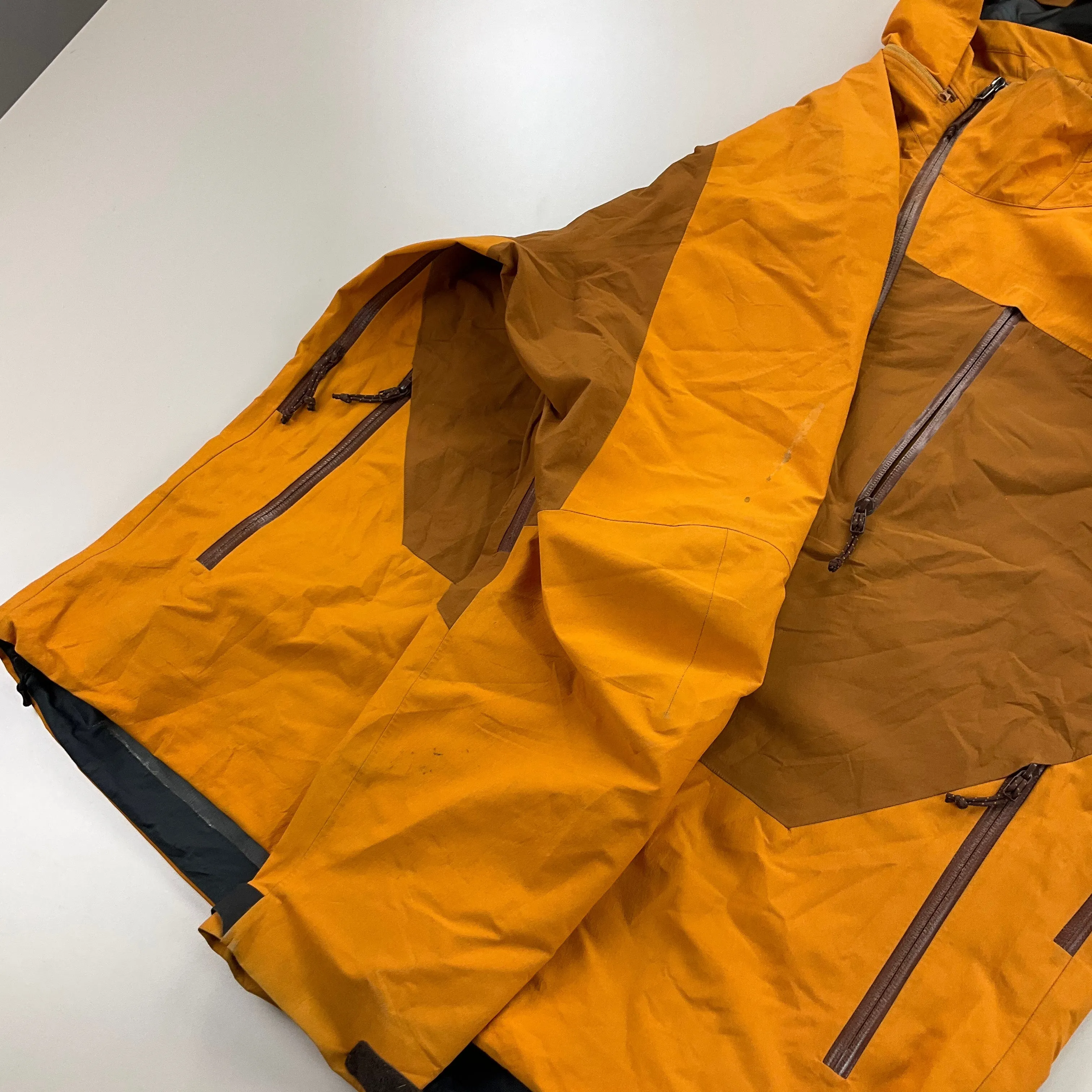 Arcteryx Gore-Tex Pro Shell Jacket - XL