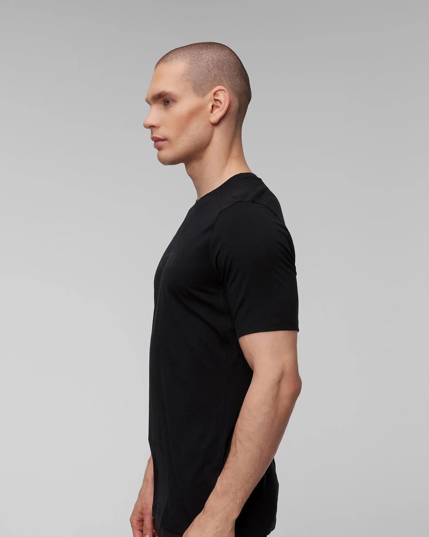 Men’s black T-shirt Arcteryx Ionia MW Arc Logo SS M x000007733-2291