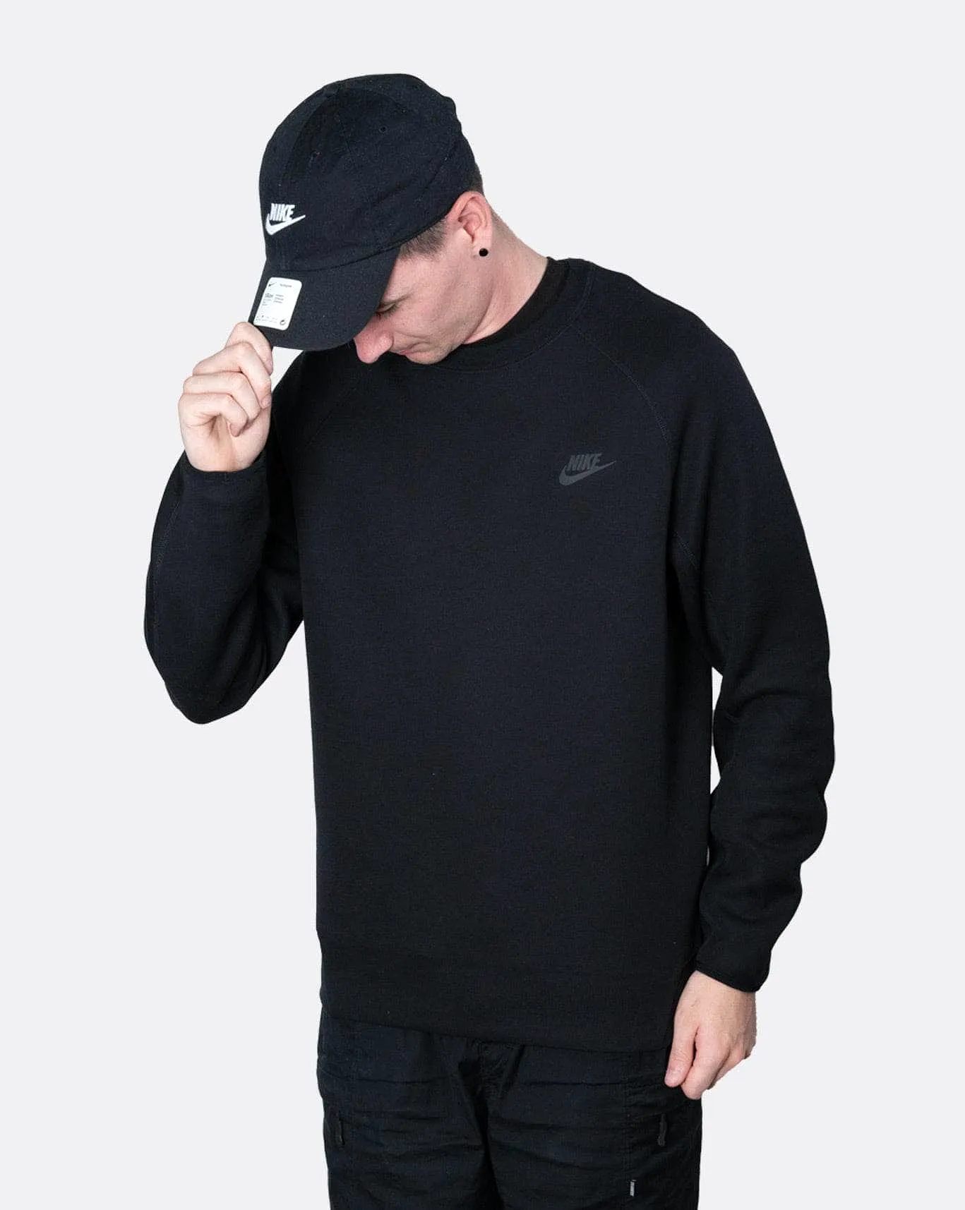 nike tech fleece crew