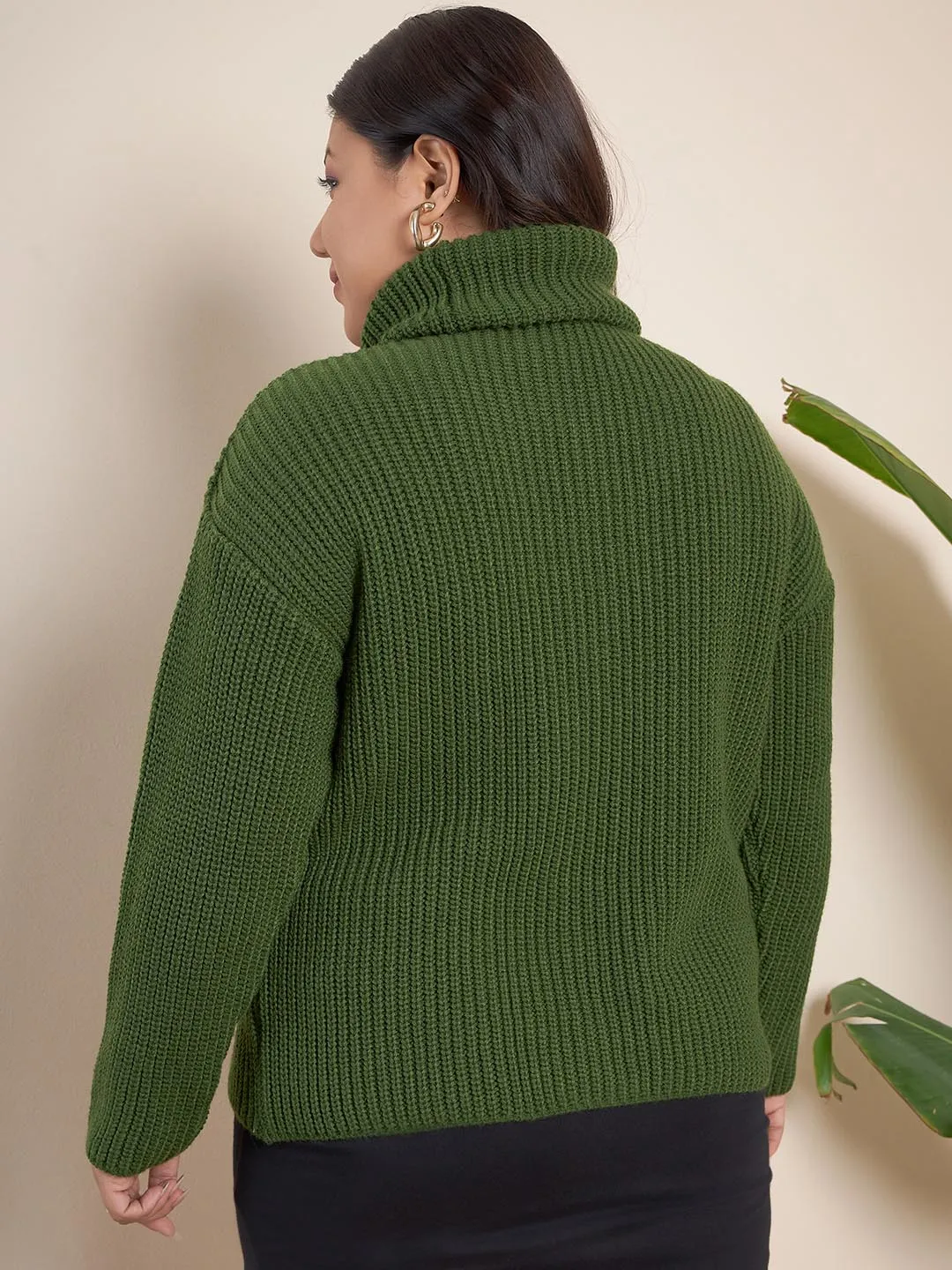 Ribbed Turtle Neck Pullover