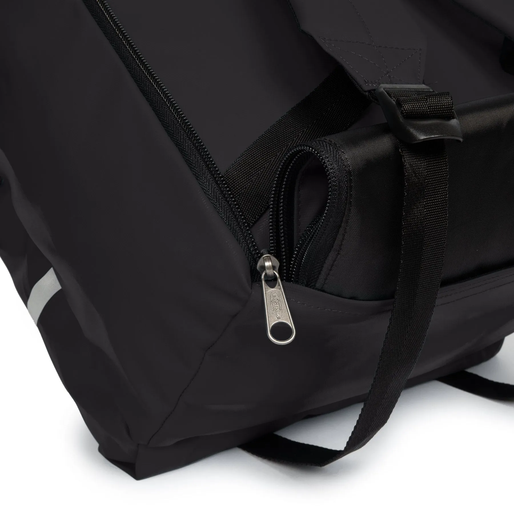 SAC EASTPAK MACLO BIKE TARP BLACK