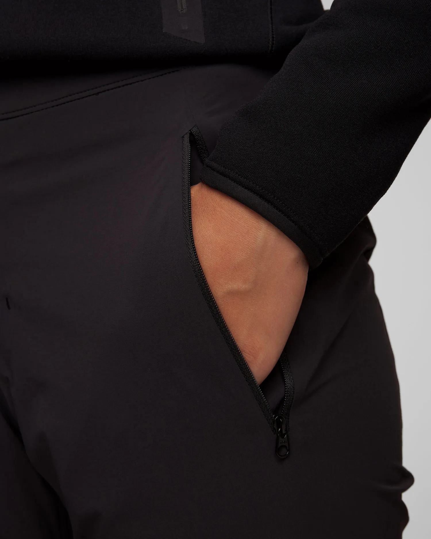 Women's black softshell trousers Arcteryx Gamma Lt x000007064-black